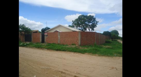 Casa en VentaBarrio Magisterio Sur, A 13 cuadras de la Av. Santos Dumont entre 6to y 7mo Anillo Foto 11