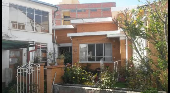 Casa en Sopocachi en La Paz 10 dormitorios 5 baños 3 parqueos Foto 2
