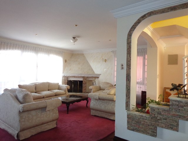 Casa Calle 1 Nº 140 achumani bajo, se ingresa por la 17 de calacoto Foto 23