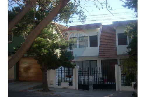 Casa en Muyurina en Cochabamba 6 dormitorios 2 baños 2 parqueos Foto 1