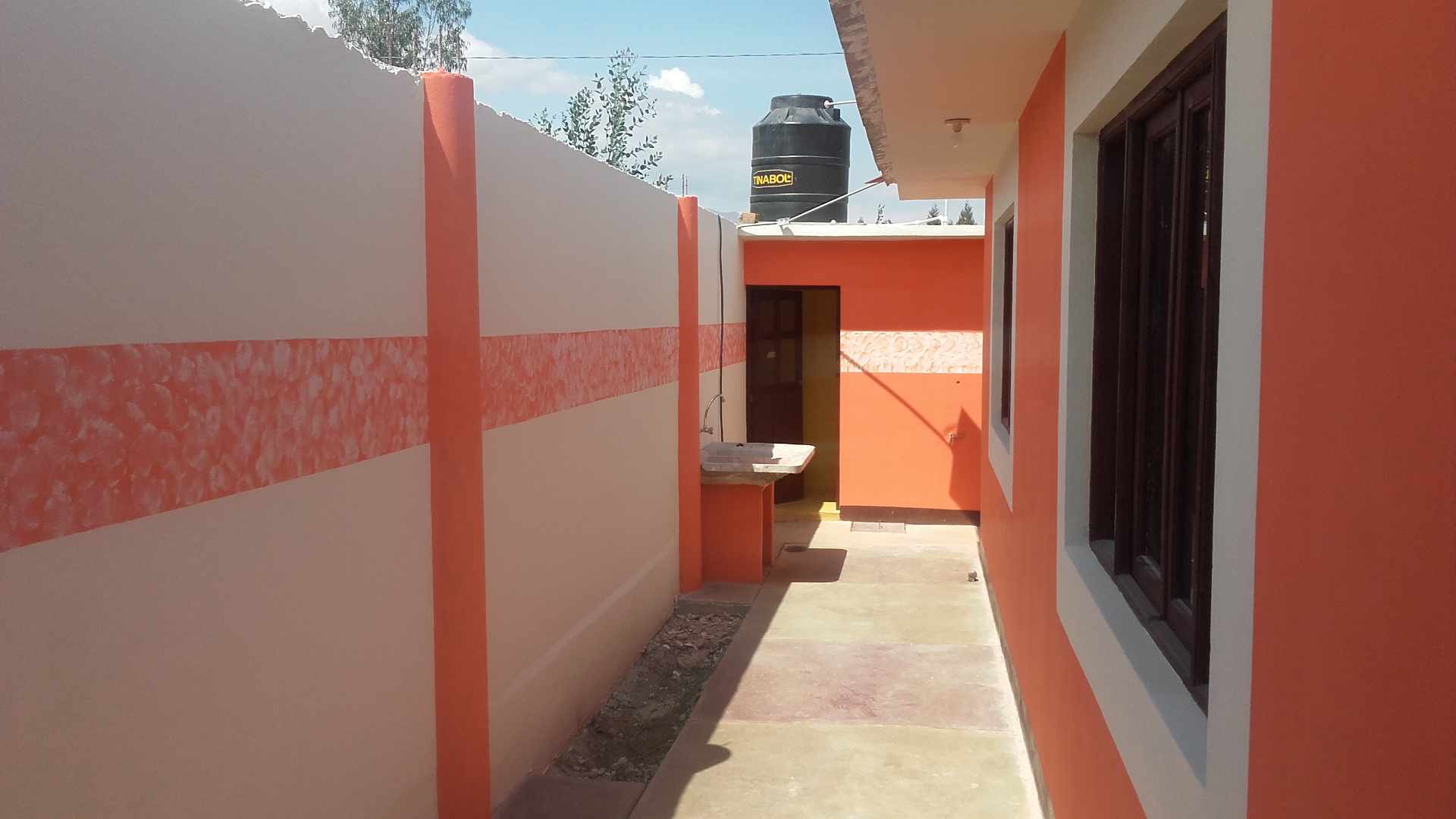Casa en Quillacollo en Cochabamba 4 dormitorios 2 baños 2 parqueos Foto 11