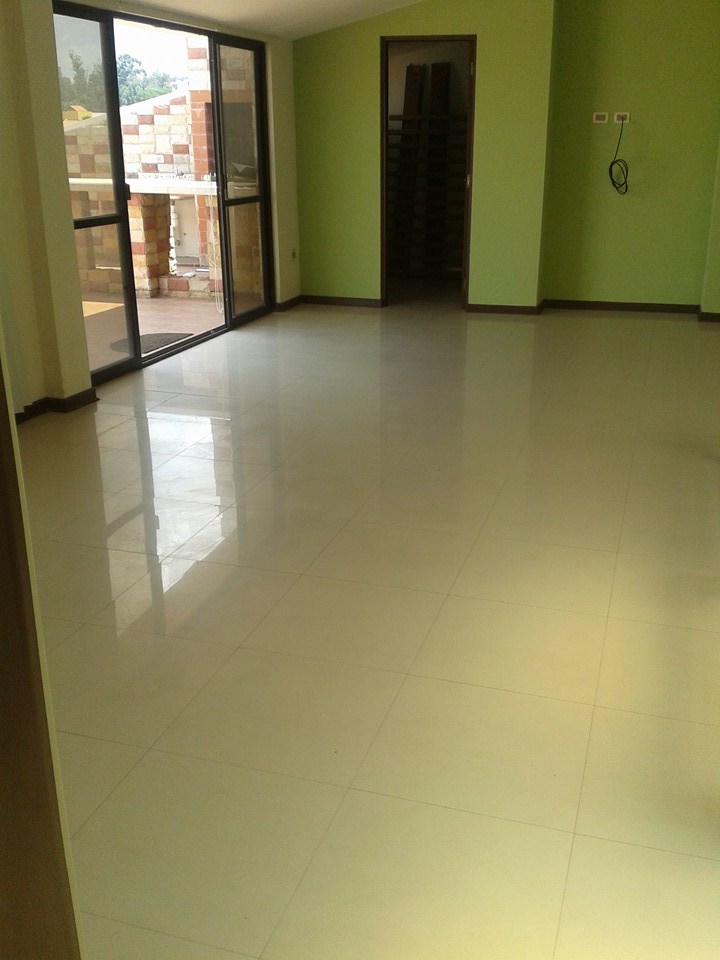 Departamento en VentaAv. Juan Capriles Foto 7