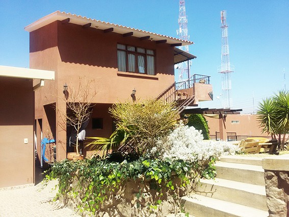 Casa en Temporal en Cochabamba 3 dormitorios 2 baños 2 parqueos Foto 3