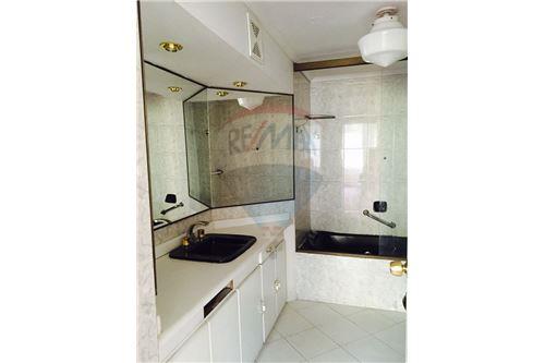 Departamento en VentaCondominio Jacaranda. Calle 26A, Cota Cota Foto 2