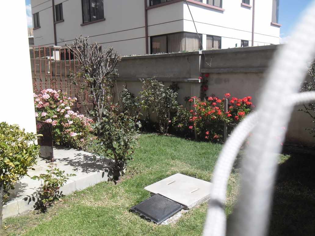 Casa en Chasquipampa en La Paz 4 dormitorios 4 baños 3 parqueos Foto 10