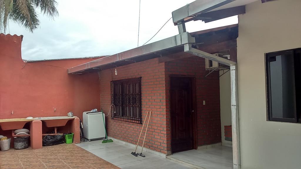 Casa en VentaSATELITE NORTE, entrando hasta colegio Gloria. Foto 2