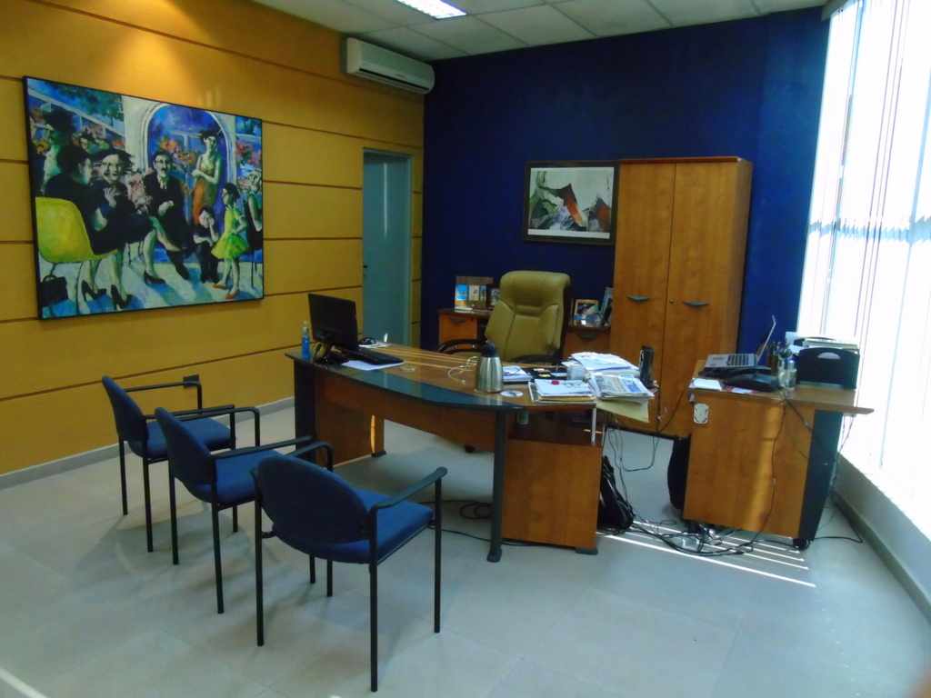 Oficina en VentaCalle Padre Joaquin de Velasco Nº 39 entre 1er. y 2do. Anillo Foto 2