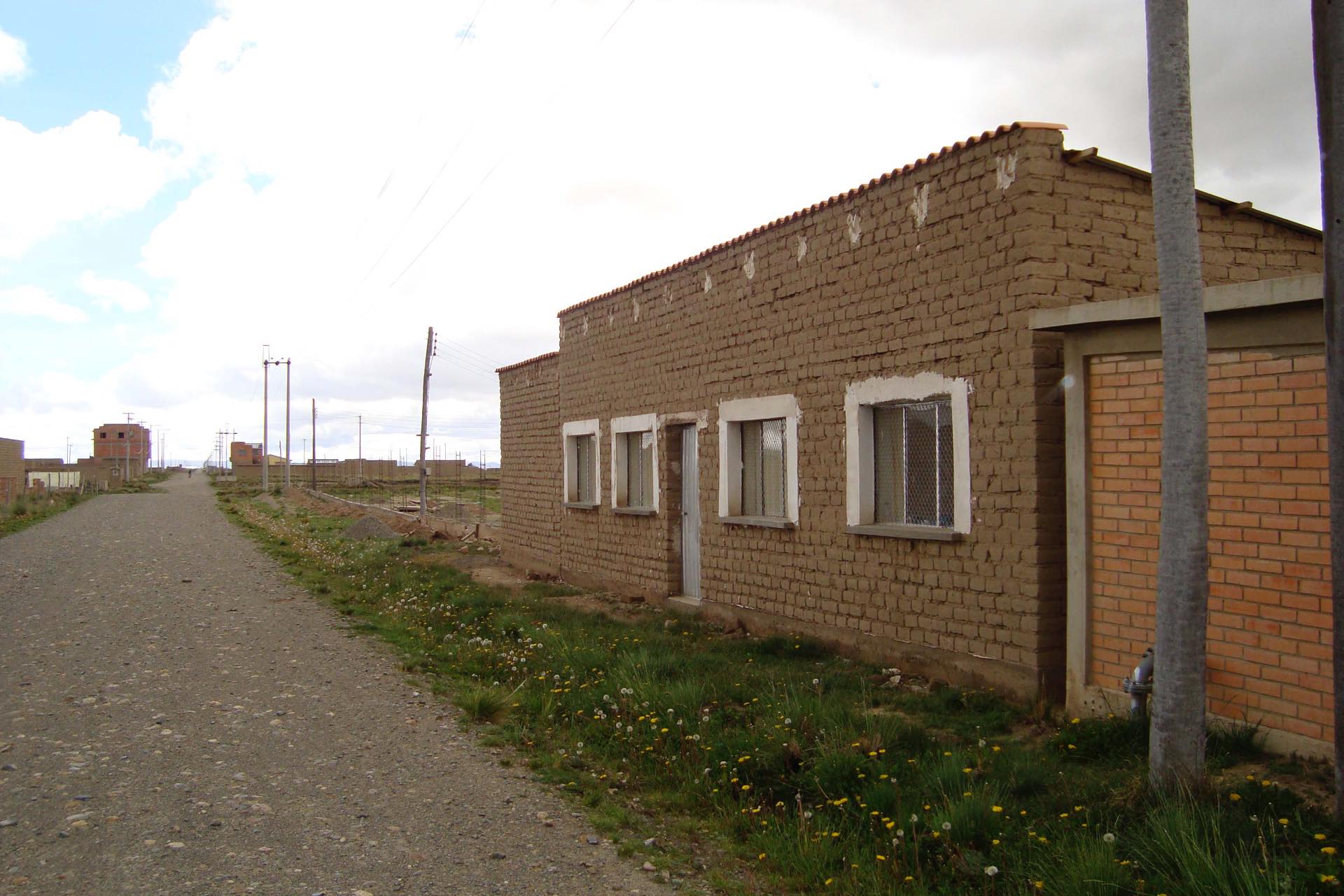 Terreno en VentaAv Laja S/n Zona Puchucollo    Foto 4