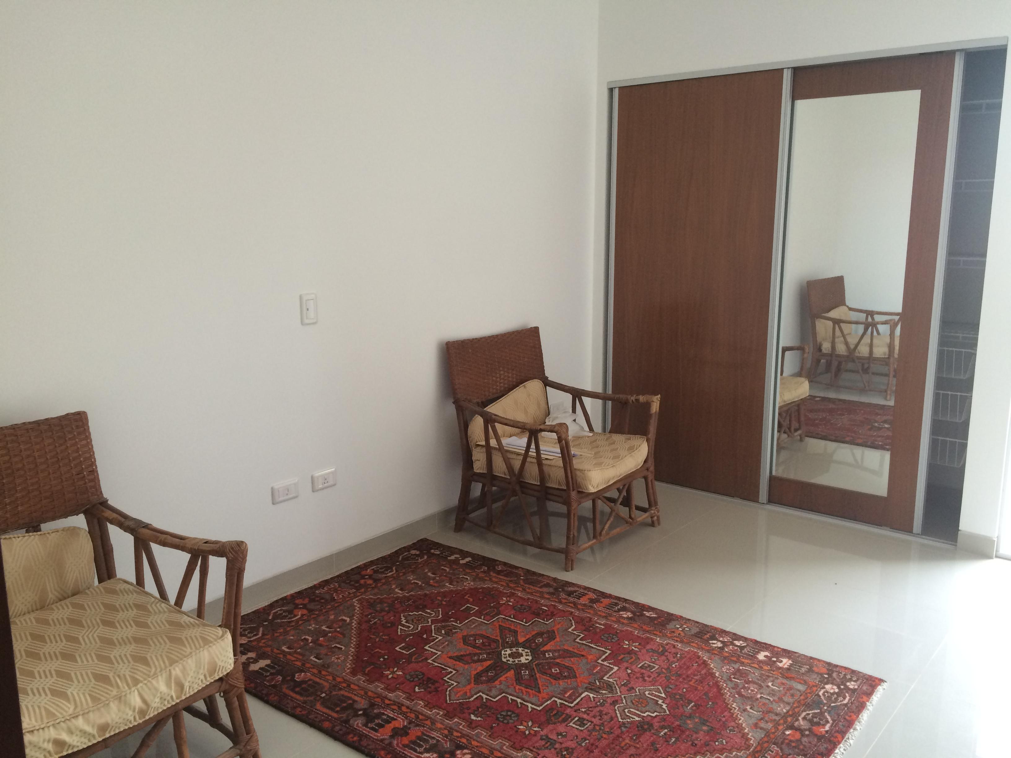 Departamento en VentaDOBLE VIA LA GUARDIA ANTES DEL 4º ANILLO 3 dormitorios 4 baños 2 parqueos Foto 9