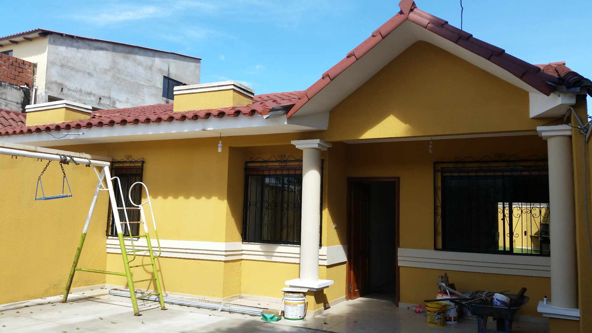 En Alquiler a $us 400 Foto 1