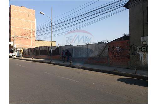 Terreno en VentaObispo Cardenas Foto 3