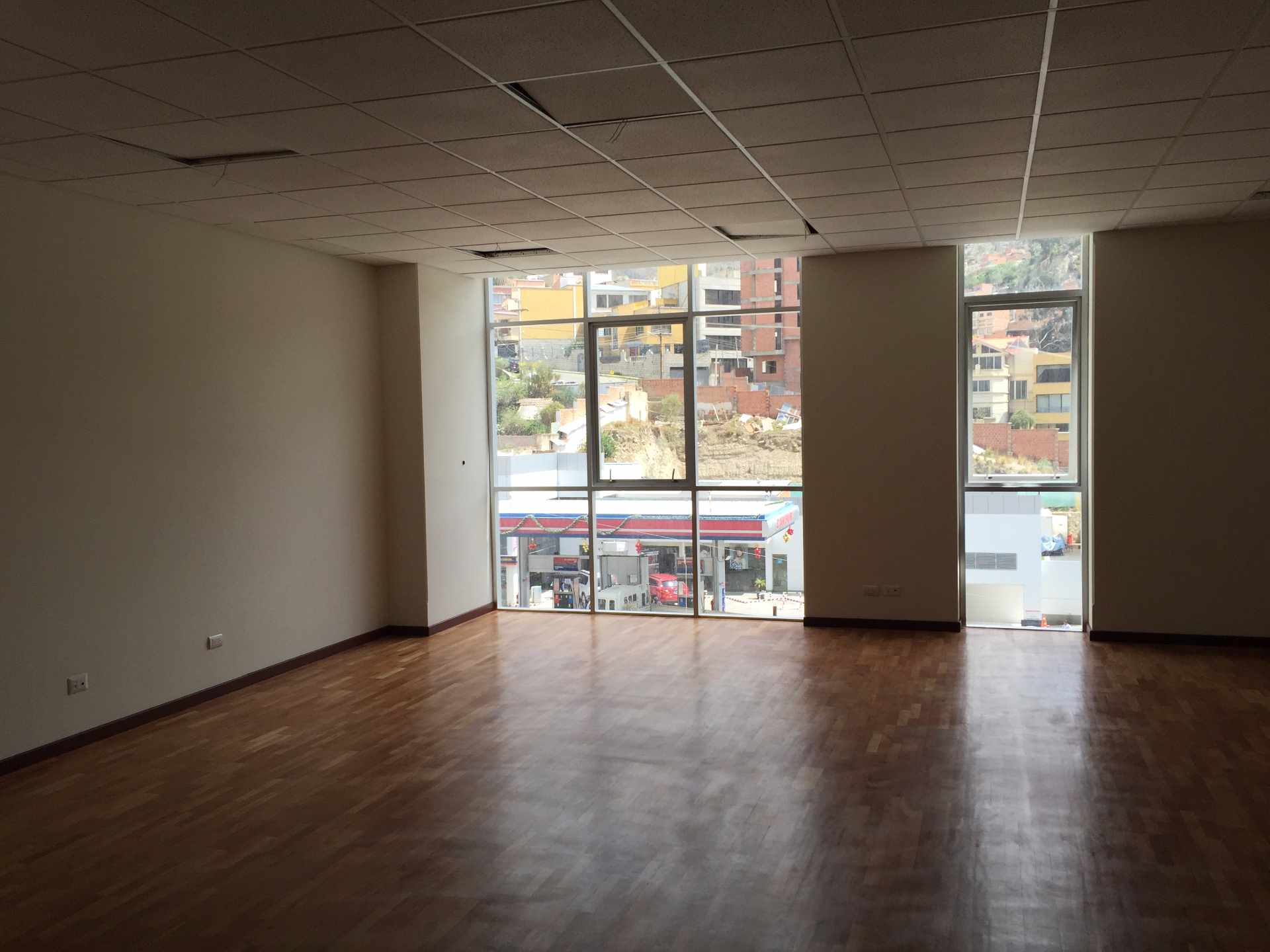 En Venta a $us 1 Foto 10