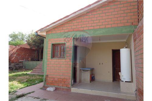 Casa en San Luis en Tarija 9 dormitorios 3 baños  Foto 19