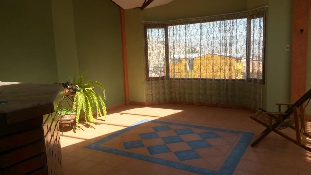 Casa en Chasquipampa en La Paz 5 dormitorios 6 baños 4 parqueos Foto 4