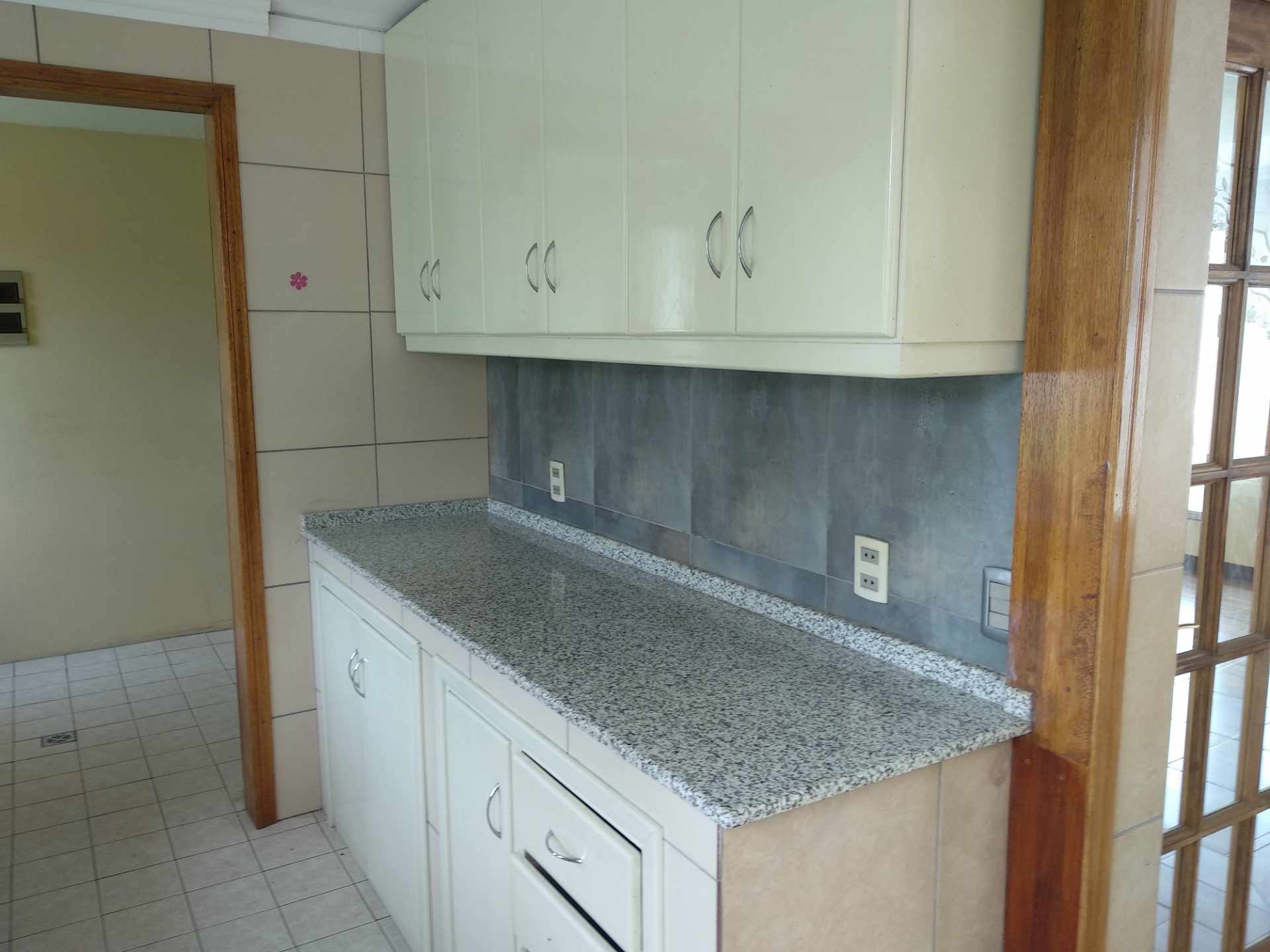 Casa en Mecapaca en La Paz 4 dormitorios 3 baños 6 parqueos Foto 22