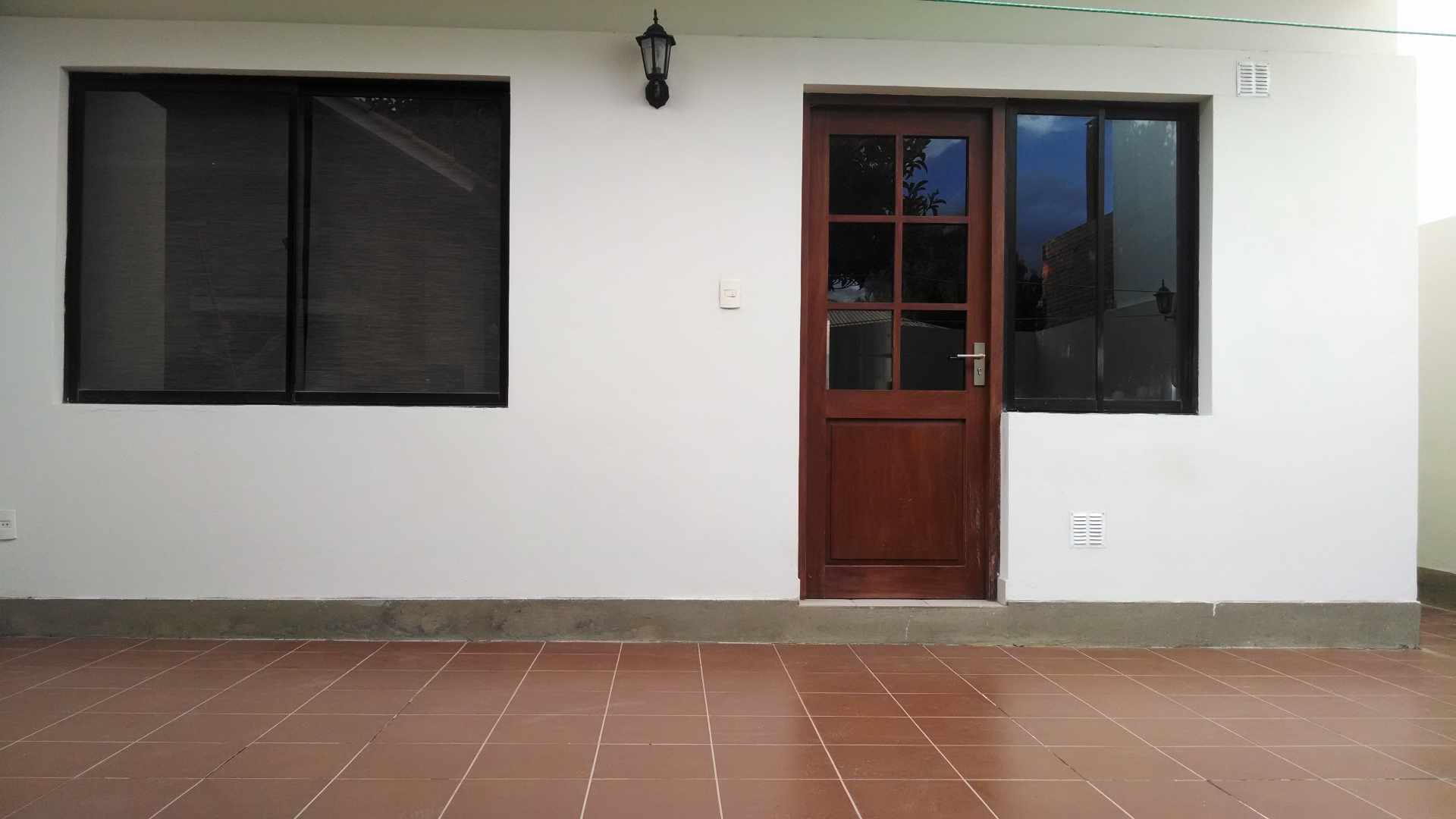 Casa en VentaPasaje 1, entrando por la calle Electo Diaz, zona Morros Blancos Foto 3