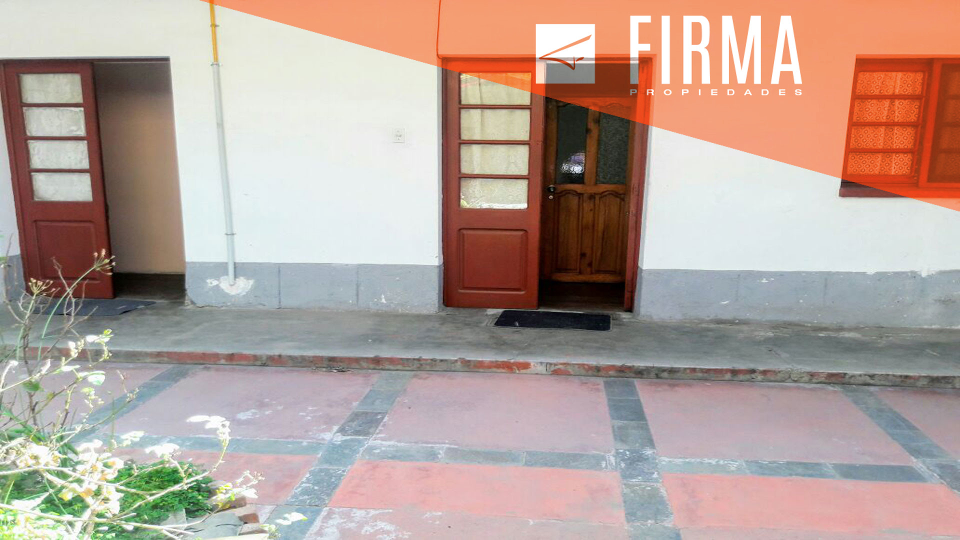 Casa en Miraflores en La Paz 5 dormitorios  1 parqueos Foto 4
