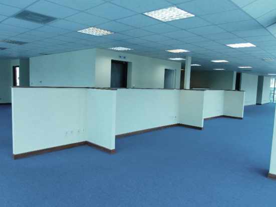 Oficina Edificio Torre Azul, Av. 20 de octubre y Campos No. 2665 Foto 2