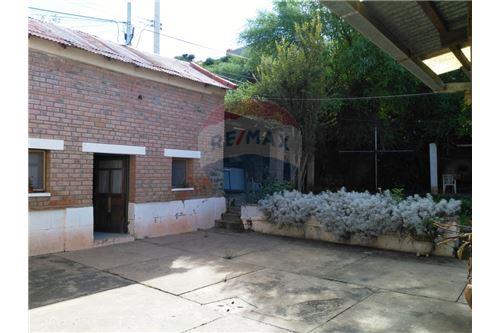 Casa en Aranjuez en Tarija 11 dormitorios 2 baños 1 parqueos Foto 17