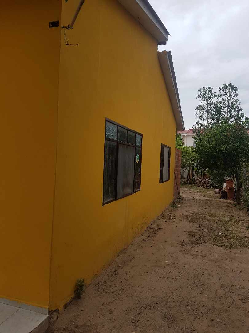 Casa en Entre 6to y 7mo anillo Norte en Santa Cruz de la Sierra 2 dormitorios 1 baños 2 parqueos Foto 8