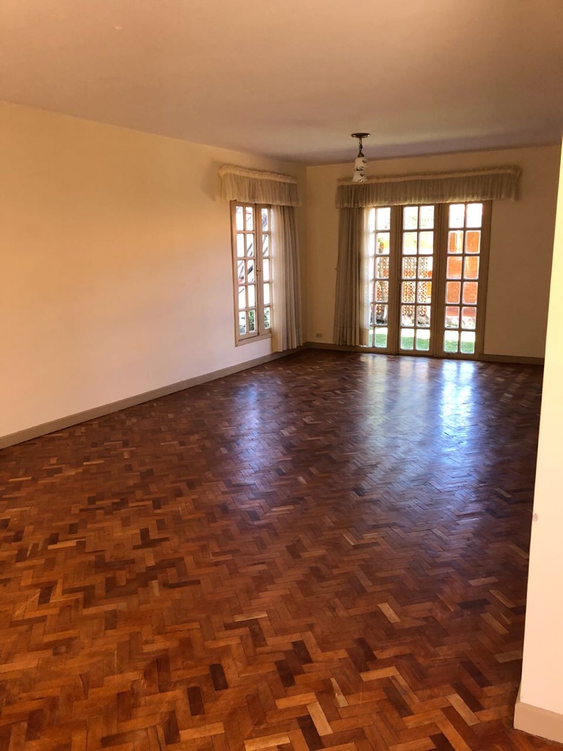 Casa en Alto Irpavi en La Paz 3 dormitorios 3 baños 3 parqueos Foto 1