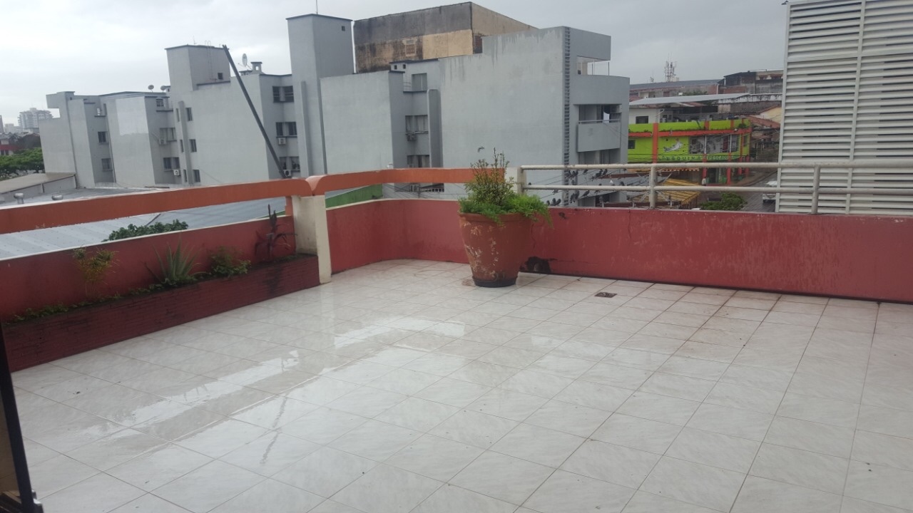 Edificio en VentaEN VENTA Hotel con ALTO FLUJO de huéspedes Calle Florida a 1/2 cuadra de la Av. Cañoto  62 dormitorios 70 baños 30 parqueos Foto 6