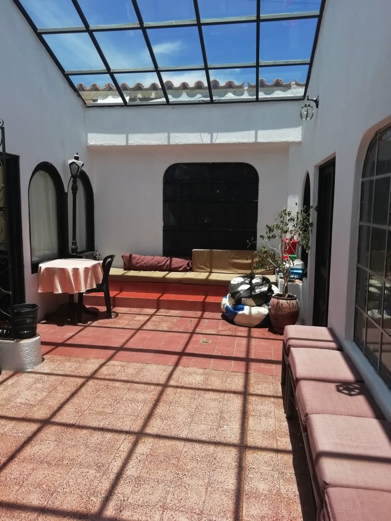 Casa en Cota Cota en La Paz 7 dormitorios 7 baños 4 parqueos Foto 5