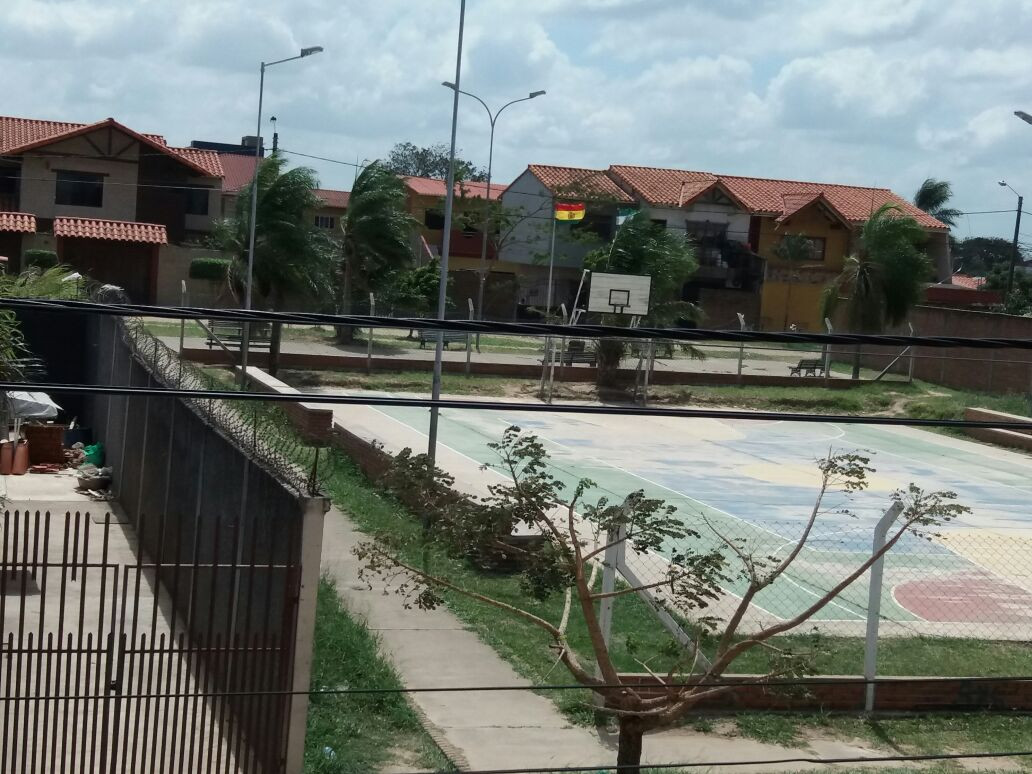 Departamento Urbanizacion Santa Cruz, zona sur entre 5to. y 6to. anillo Foto 6