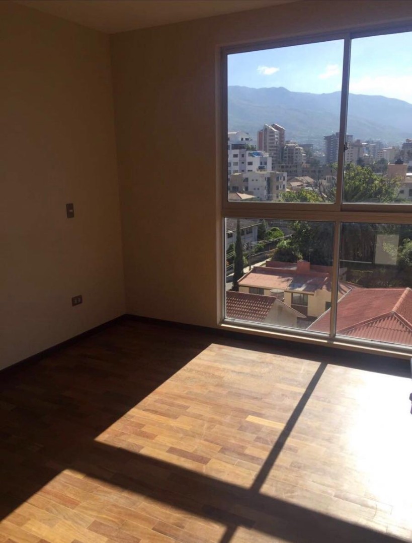 Departamento en Cala Cala en Cochabamba 3 dormitorios 3 baños 1 parqueos Foto 8