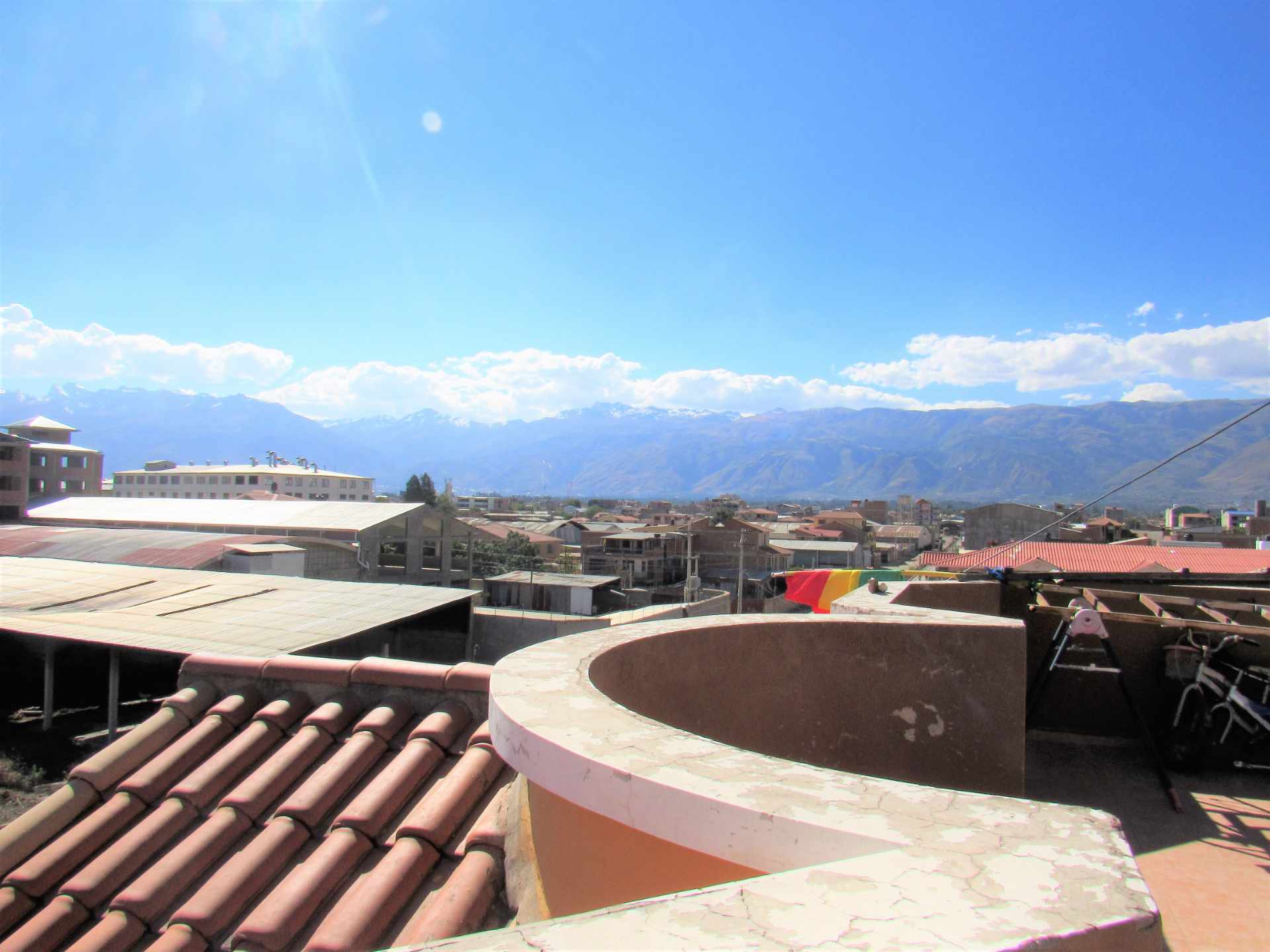 Casa en Colcapirhua en Cochabamba 10 dormitorios 5 baños 4 parqueos Foto 7