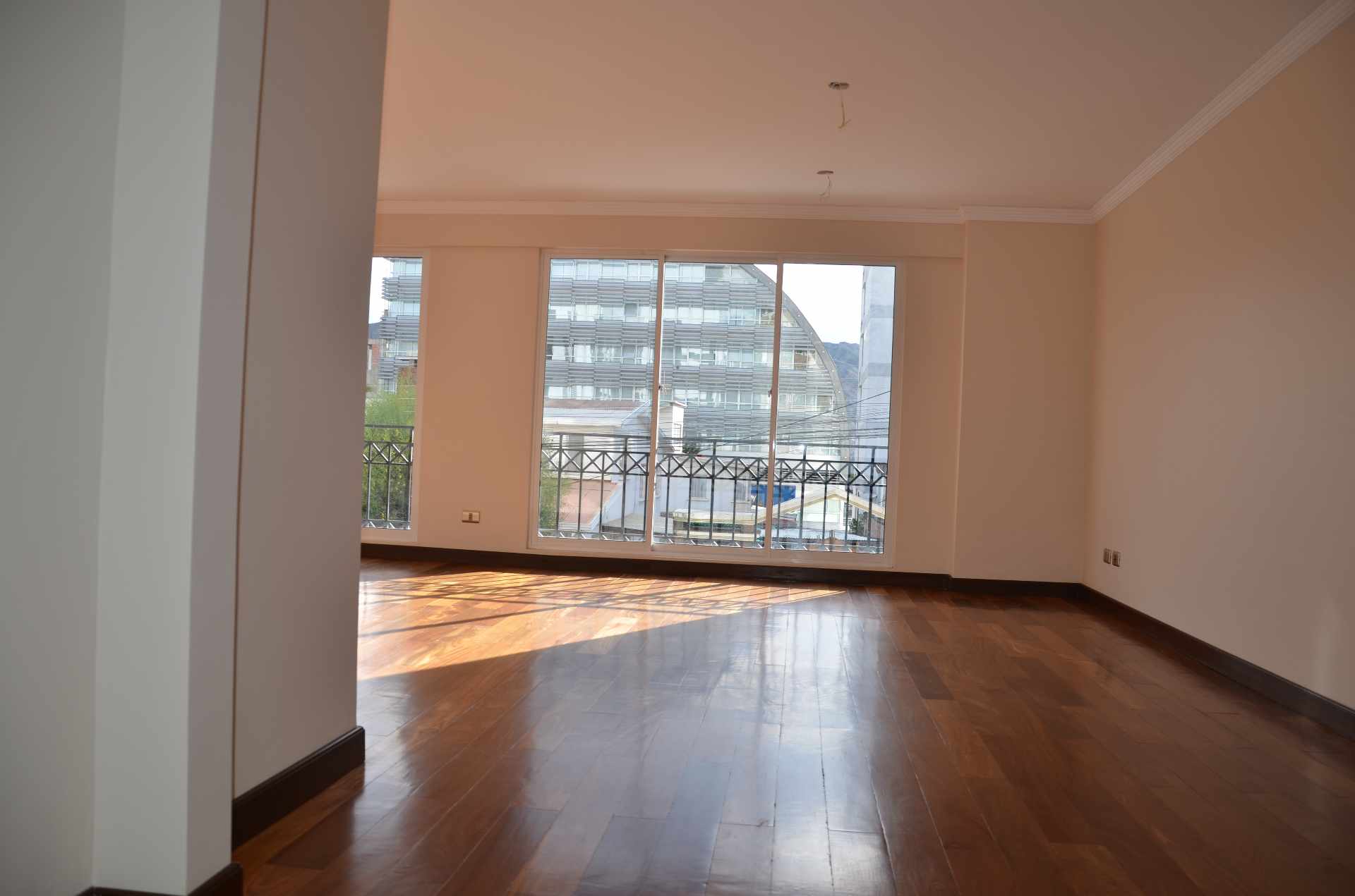 Departamento en AlquilerCalle 17 entre Julio C Patiño y Sanchez Bustamante  Foto 1