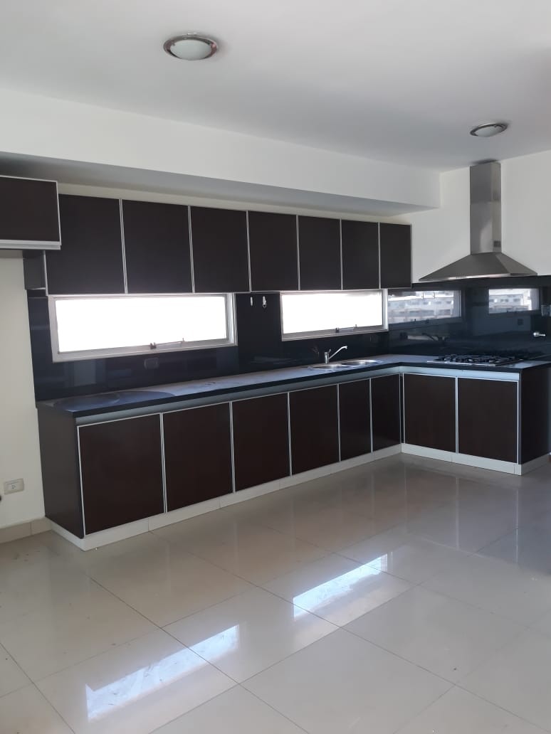 Departamento en AlquilerCONDOMINIO EQUIPETROL 2 en Canal Isuto entre 2do. y 3er. anillo 3 dormitorios 3 baños 2 parqueos Foto 26