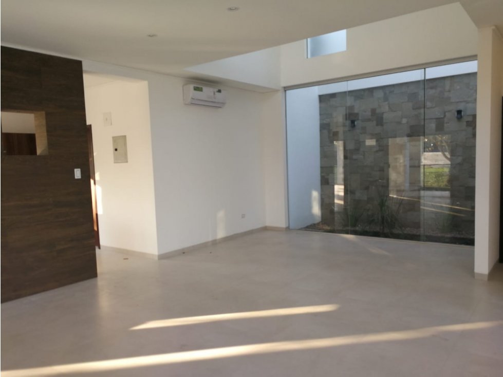 Casa en VentaPRECIOSA CASA EN VENTA EN CONDOMINIO UB3D Foto 4