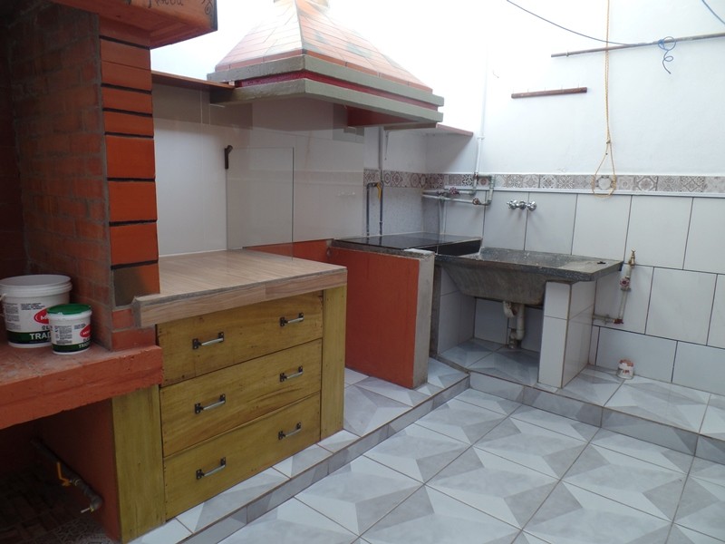 Departamento en Guadalquivir en Tarija 2 dormitorios 1 baños  Foto 3