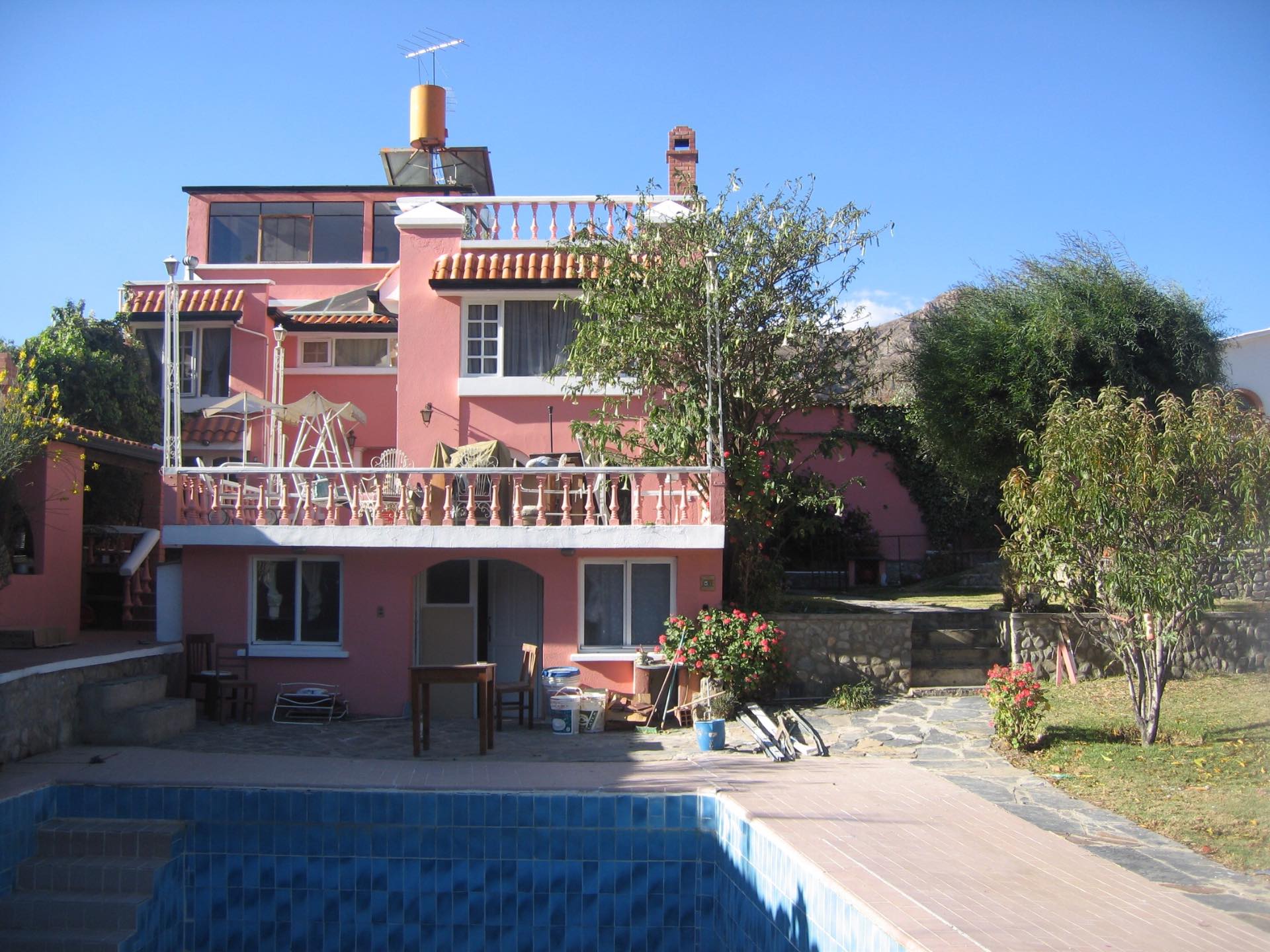 Casa en Mallasa en La Paz 4 dormitorios 5 baños 6 parqueos Foto 5