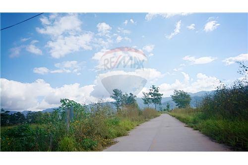 En Venta a $us 1,500,000 Foto 8