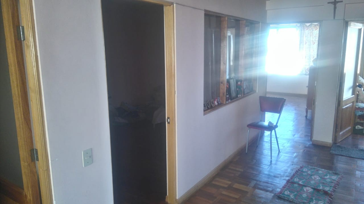 Departamento en Oruro en Oruro 4 dormitorios 2 baños  Foto 7