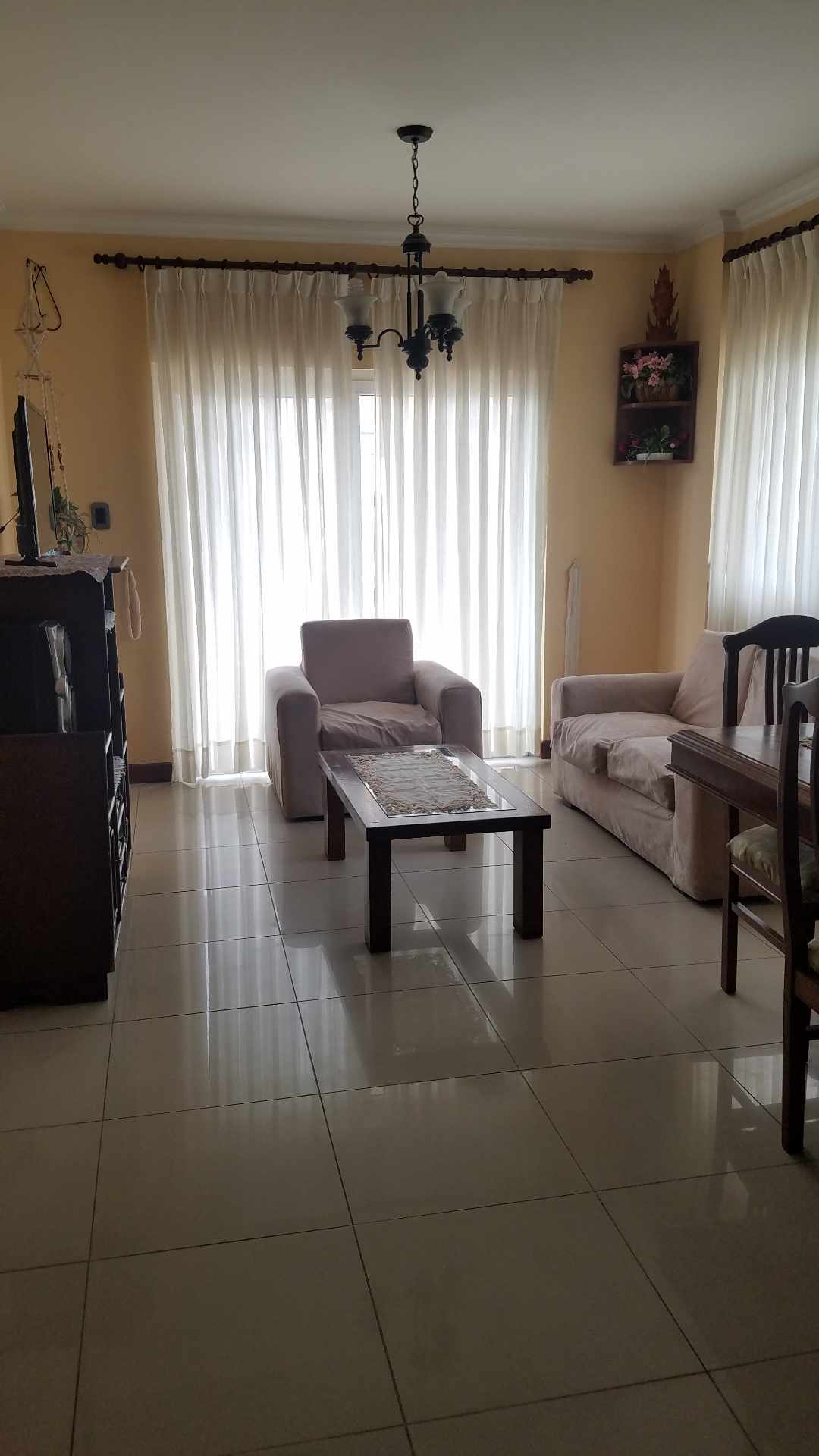 Departamento en Centro en Santa Cruz de la Sierra 2 dormitorios 3 baños 1 parqueos Foto 3