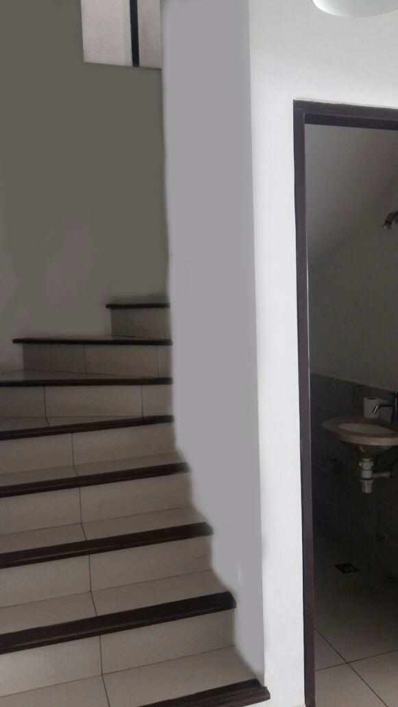 Casa en Entre 5to y 6to anillo Oeste en Santa Cruz de la Sierra 3 dormitorios 3 baños 2 parqueos Foto 4