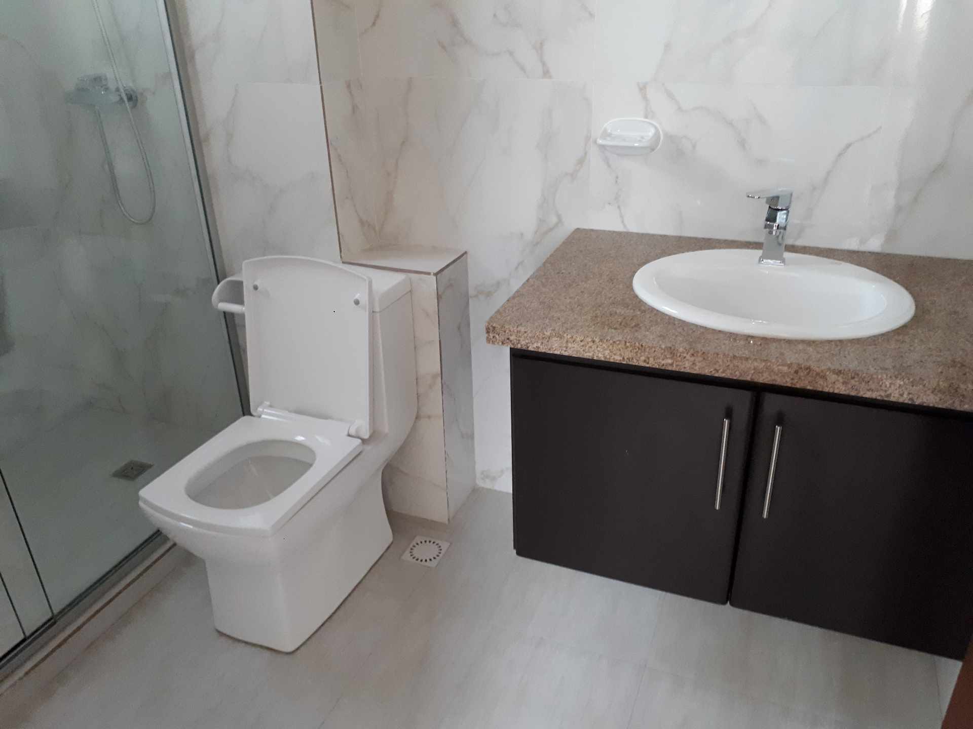 Departamento Av. Dorbigni N°50 Zona Capacachi Foto 15