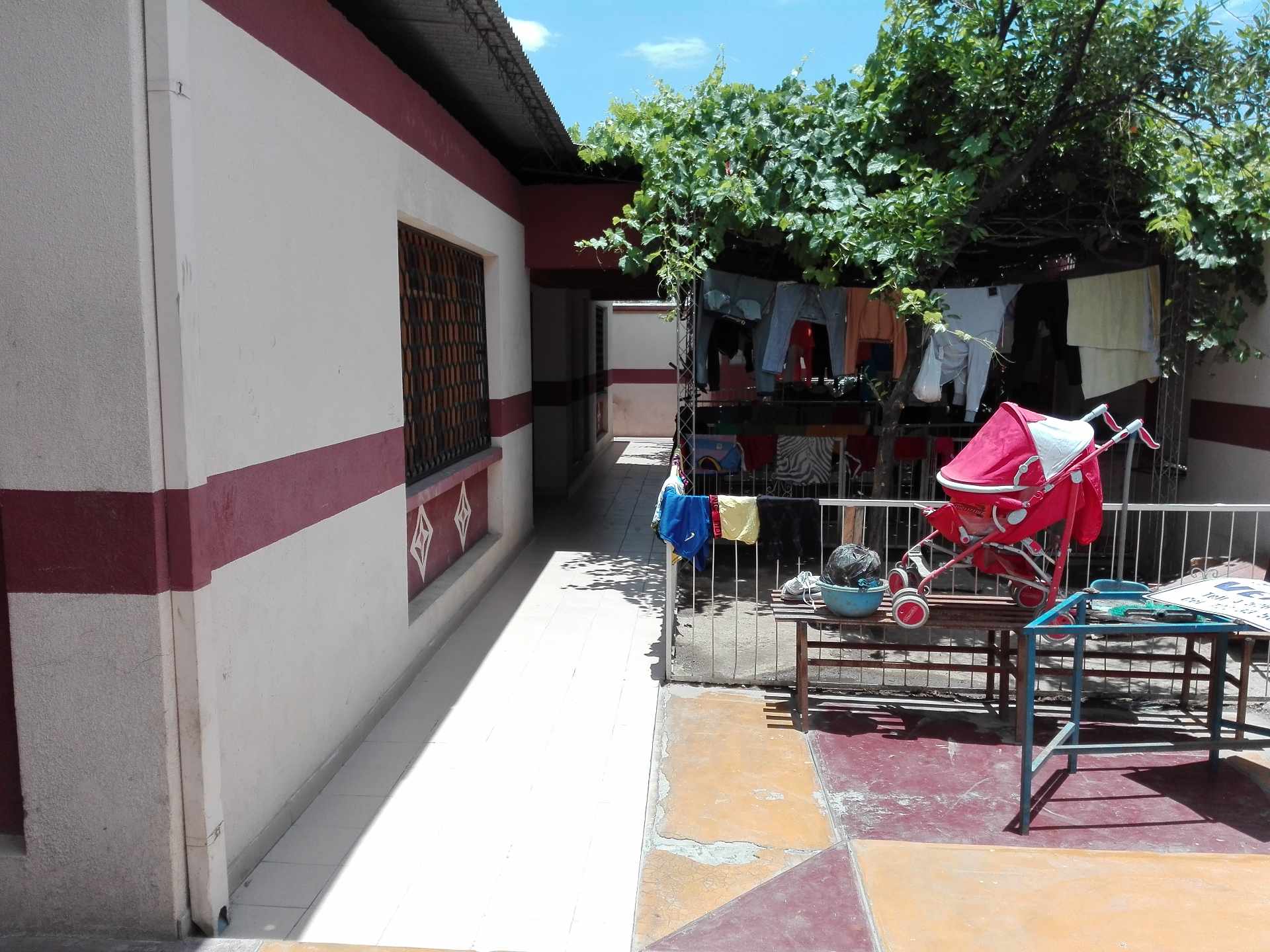 Casa en Jayhuayco en Cochabamba 8 dormitorios 4 baños 4 parqueos Foto 16