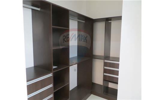 Departamento en Venta5to anillo. Condominio Villa Toscana Foto 16