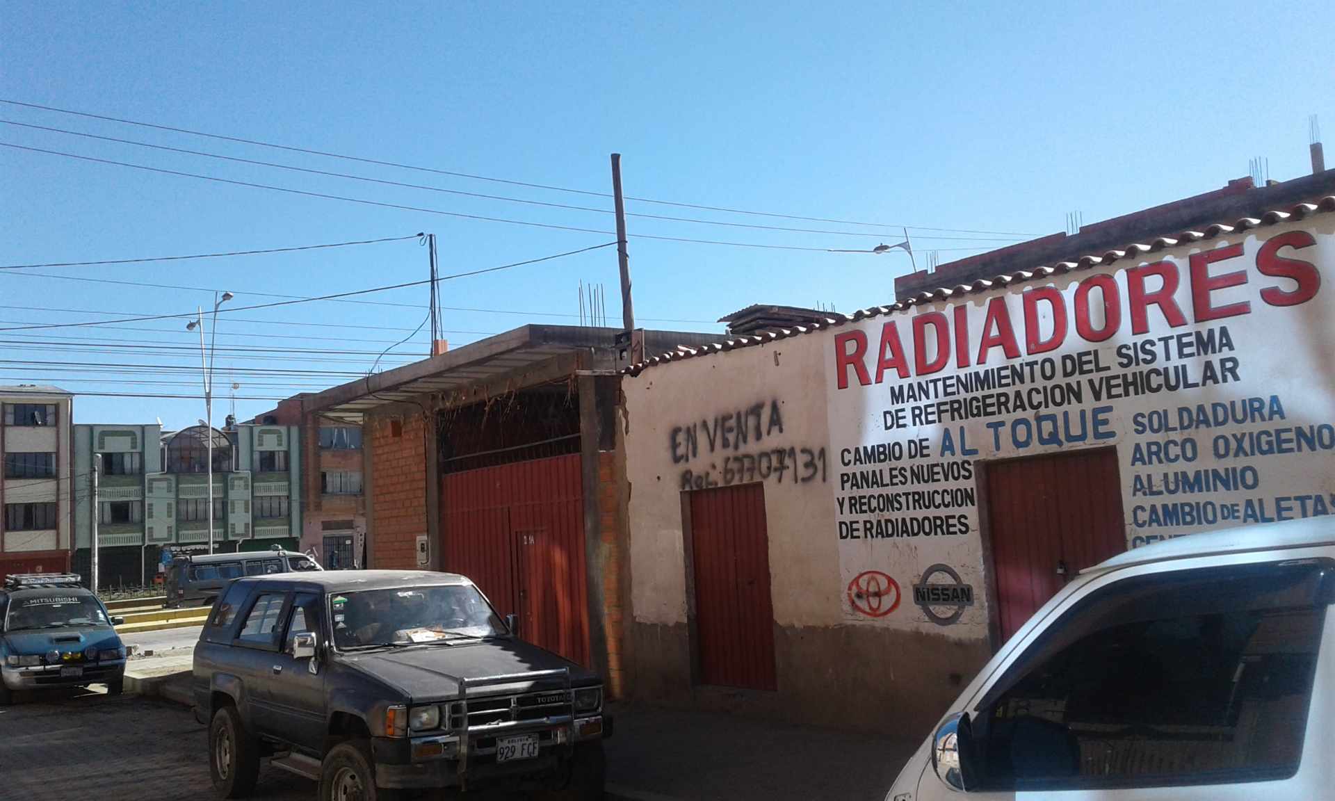 Casa Camino a viacha zona villa eduardo avaroa calle 147 Foto 1