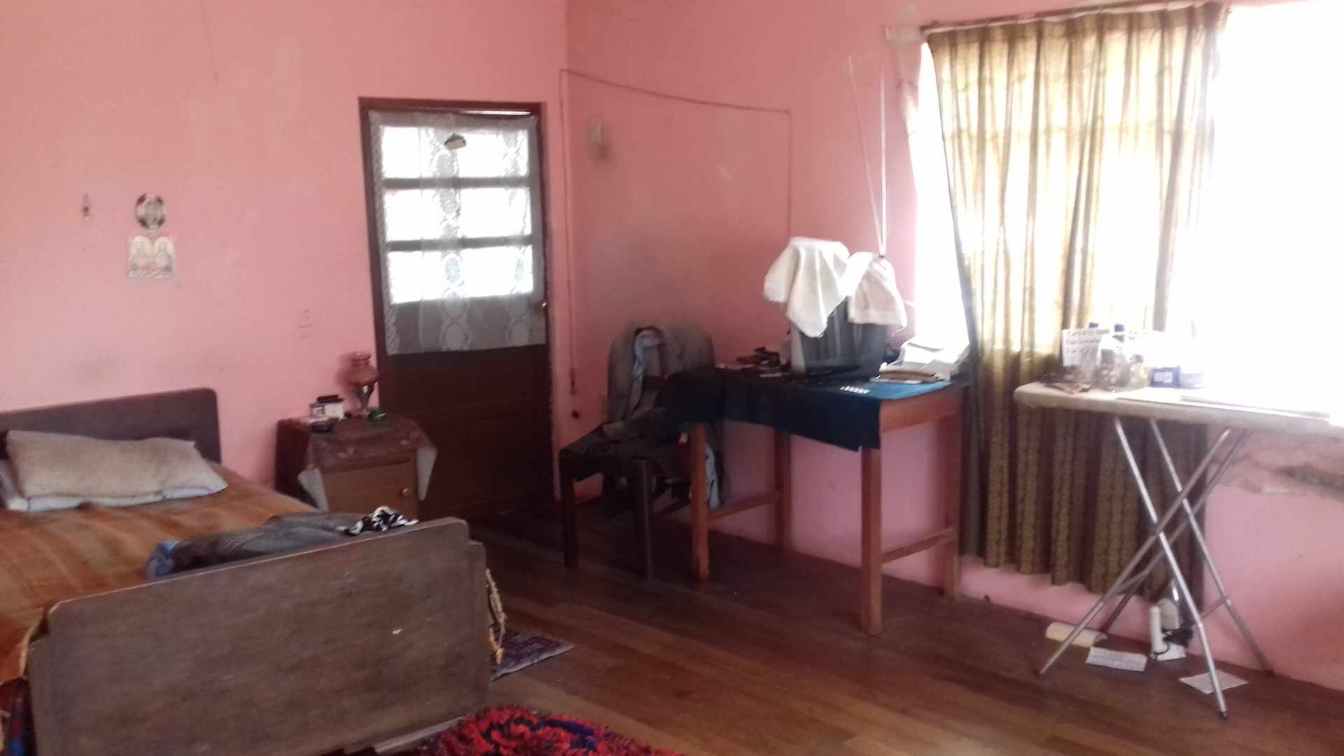 Casa en VentaVilla Copacabana. Av. Circunvalación (Calle calvo y Portocarrero) Foto 5