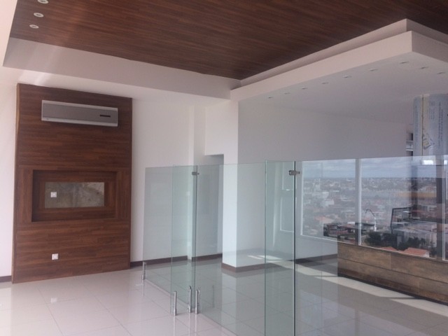 Departamento en VentaEdificio Puerto Madero, Calle los Claveles al lado de Sirari Suites zona de Equipetrol Foto 7