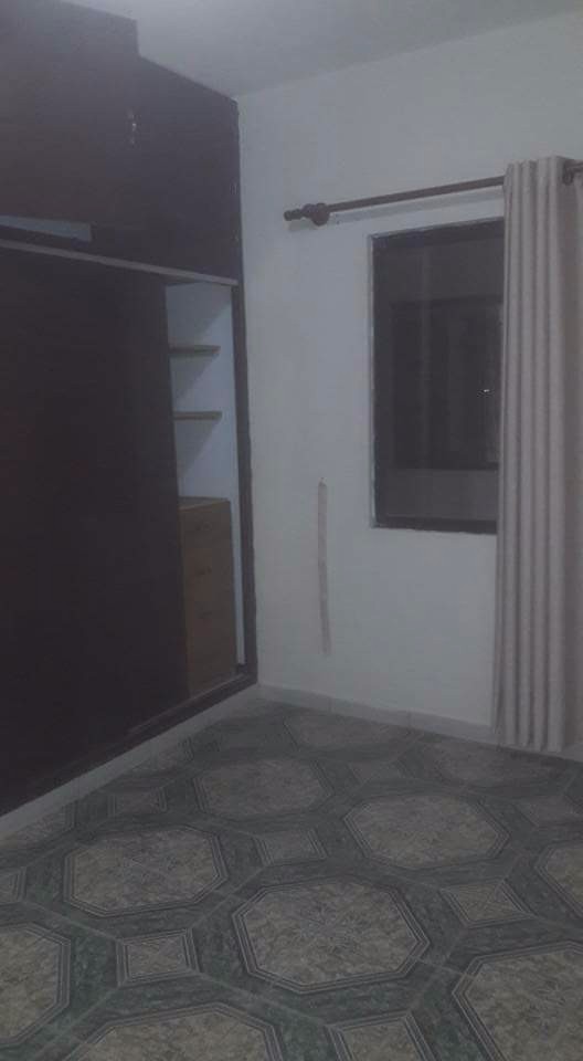 Casa en Entre 2do y 3er anillo Este en Santa Cruz de la Sierra  2 baños 3 parqueos Foto 4