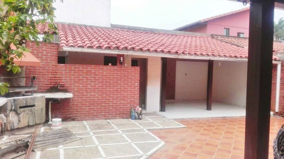 Casa en AlquilerRoca Coronado 3er. y 4to Anillo Zona Fexpo 5 dormitorios 3 baños 1 parqueos Foto 15