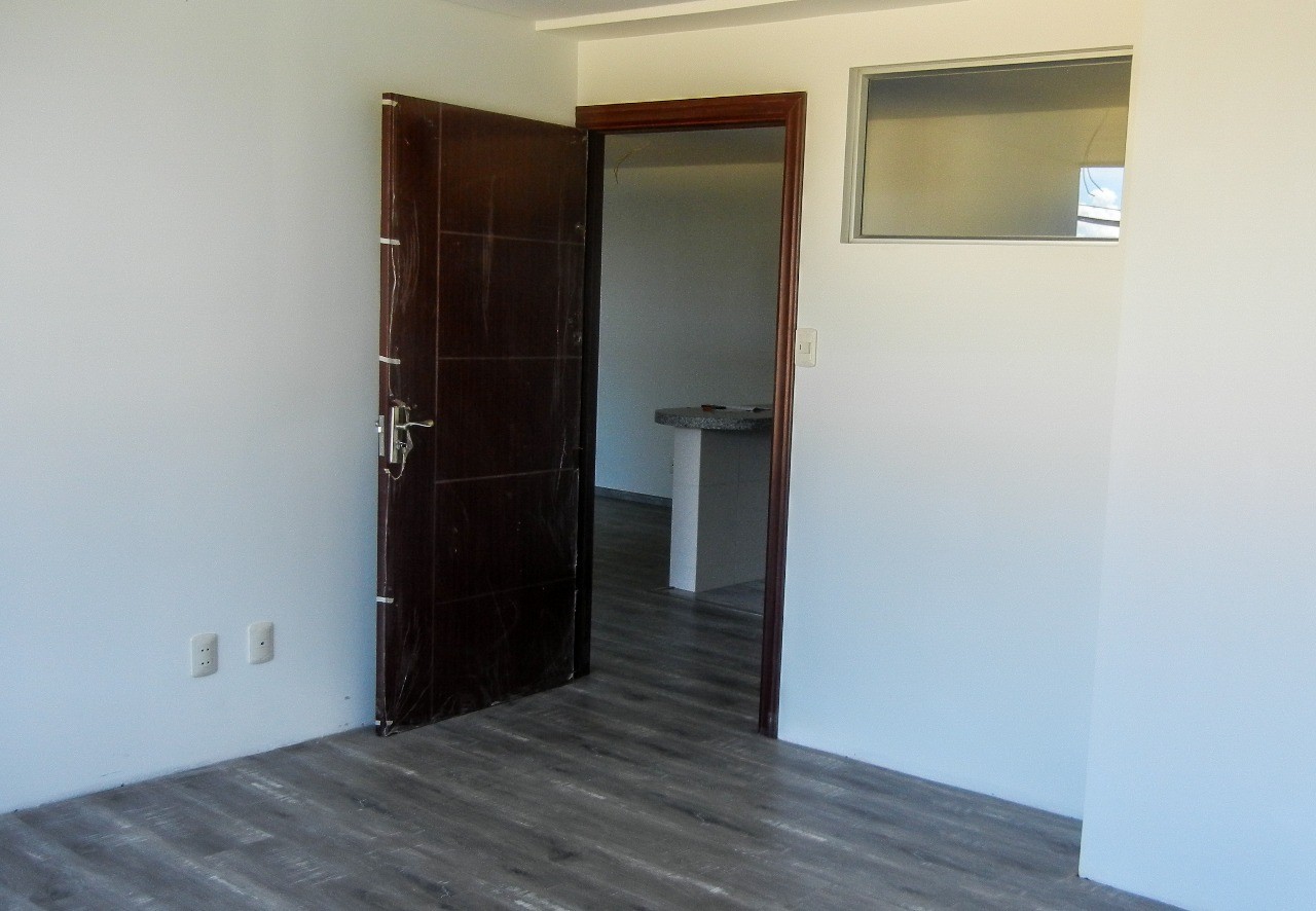 Departamento en Llojeta en La Paz 3 dormitorios 2 baños  Foto 9