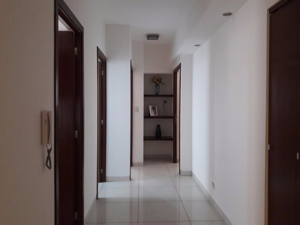 Departamento en AlquilerCONDOMINIO SOLARIS - AV. ALEMANA 5to anillo 2 dormitorios 2 baños 1 parqueos Foto 18