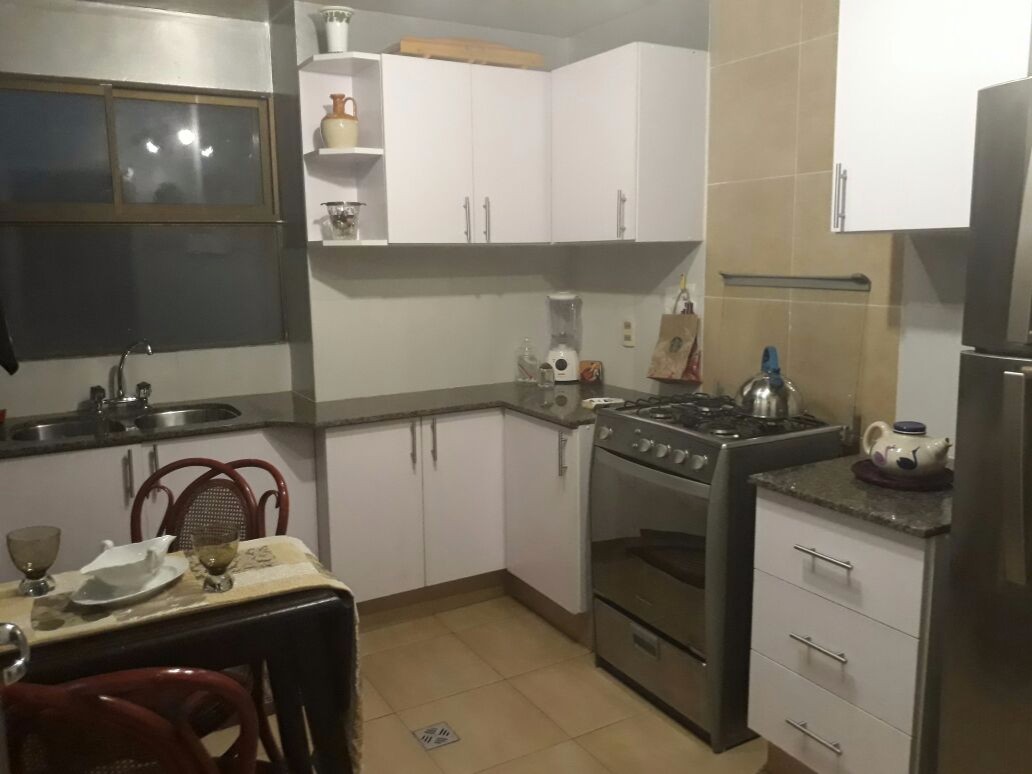 Departamento en VentaEDIFICIO BELLA VISTA. CALLE  LA PAZ. CIUDAD SUCRE.  3 dormitorios 2 baños 1 parqueos Foto 4